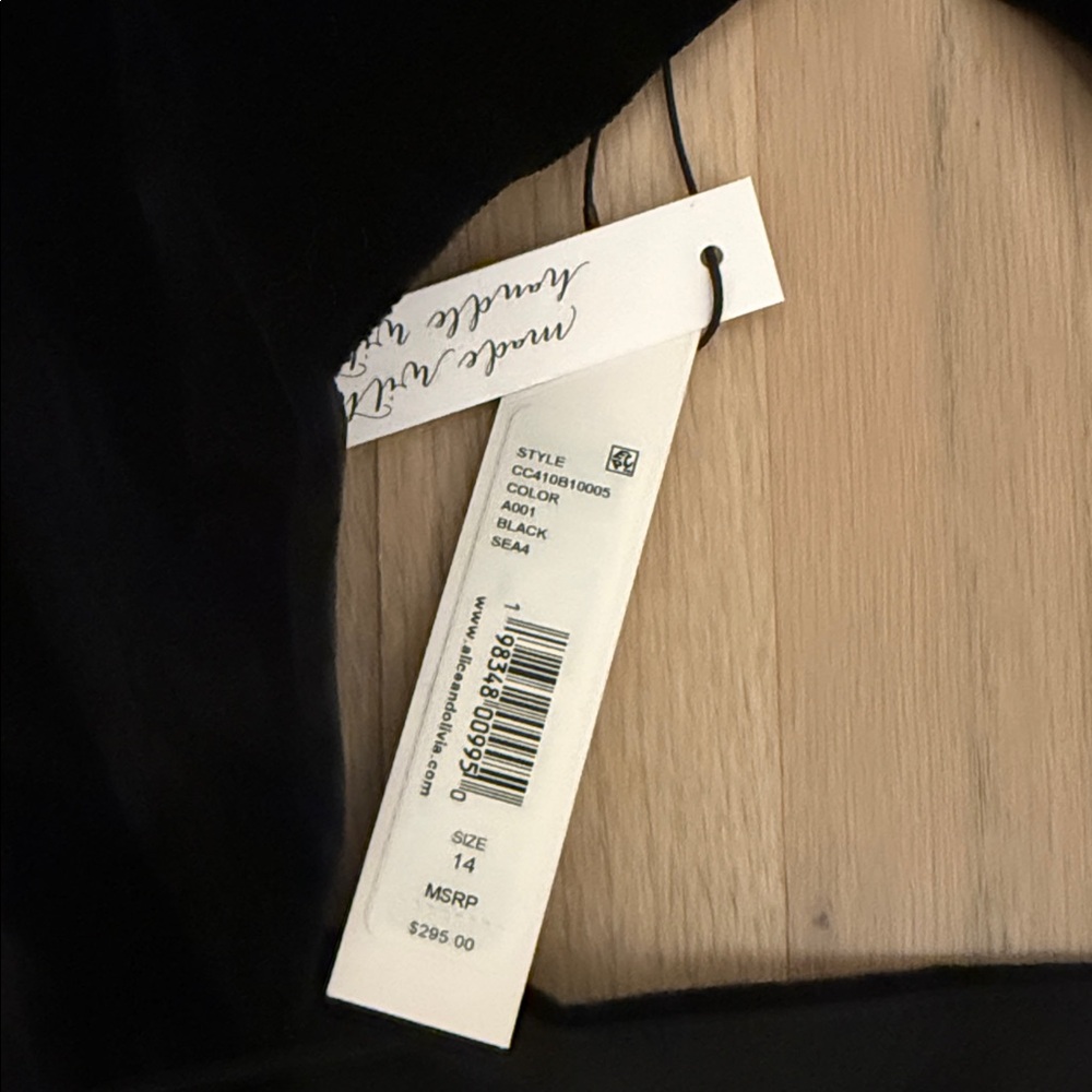 ALICE + OLIVIA Keria Square-Neck Tank Top - Picture 4 of 4